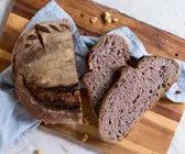 Sauerteigbrot mit Walnüssen