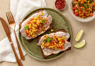 Norwegischer Matjes mit Mango-Pico-de-Gallo