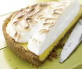Limetten-Baiser-Kuchen