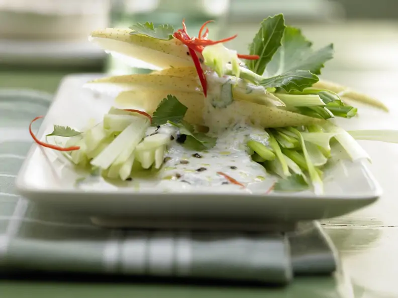 Pikante Kohlrabi-Rohkost