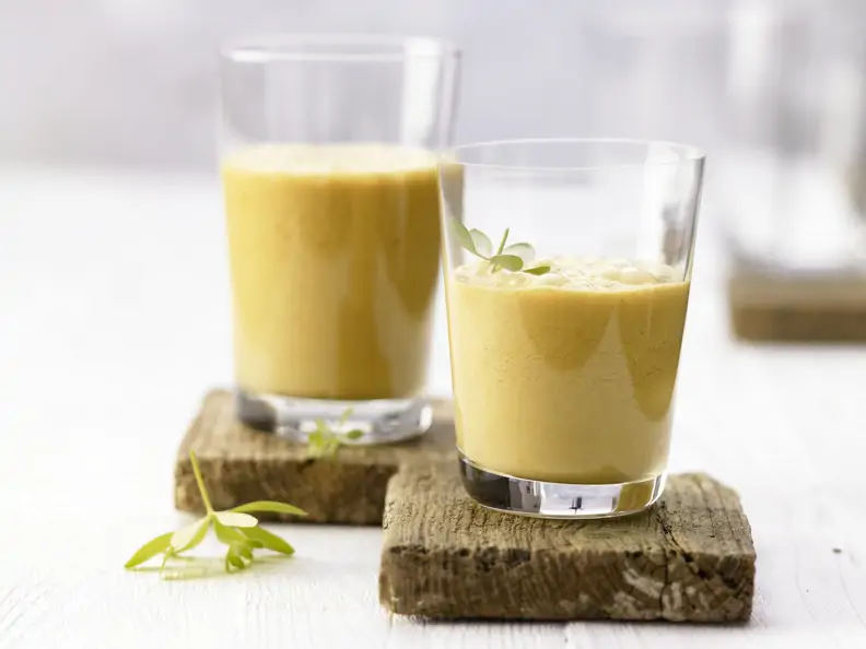 Sanddorn-Kefir-Drink