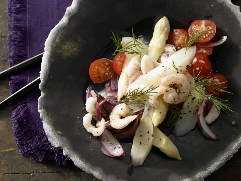 Spargel-Tomaten-Salat