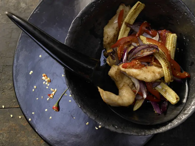 Pangasiusfilet aus dem Wok