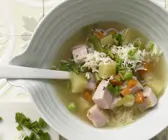 Kartoffel-Gemüse-Suppe