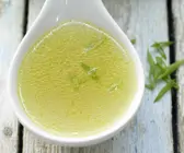 Geflügelbrühe