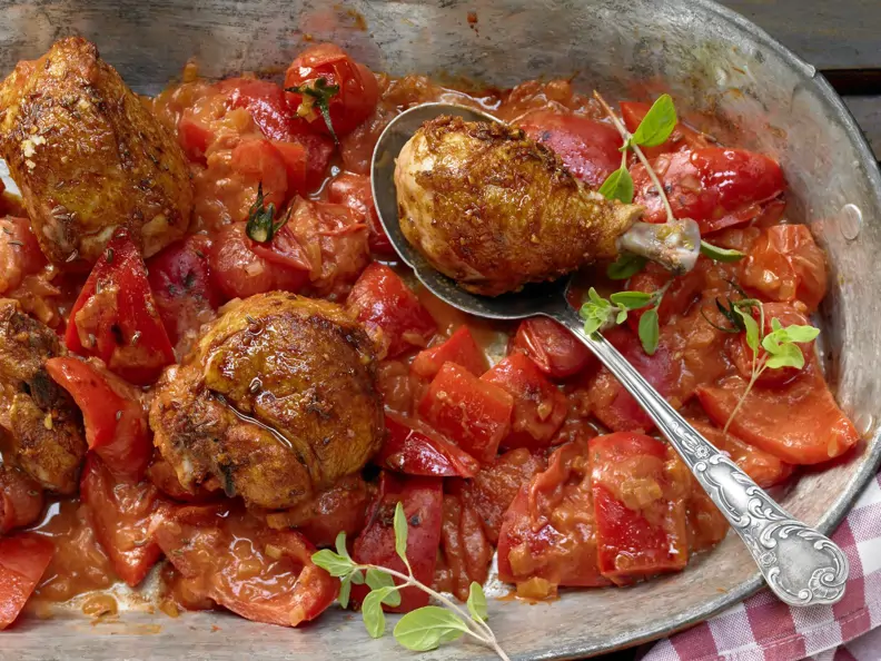 Hähnchen-Paprika-Topf