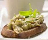 Auberginen-Bruschetta