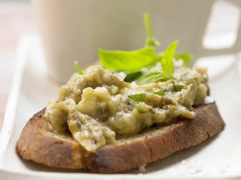 Auberginen-Bruschetta