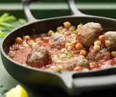 Lammhackbällchen-Ragout