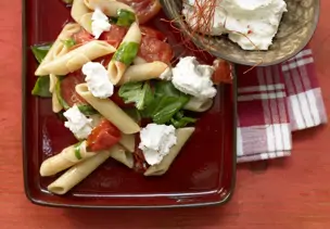 Penne mit Chili-Ricotta