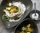 Spaghetti mit Kräuter-Sojacreme