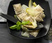 Ziegenfrischkäse-Ravioli
