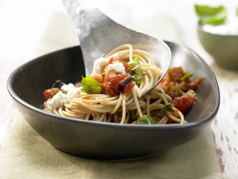 Auberginen-Spaghetti