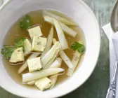 Klare Spargelsuppe – smarter