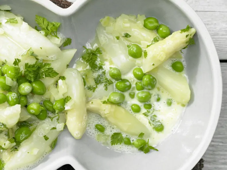 Spargel-Erbsen-Gemüse