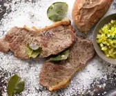 Steaks vom Salzbett