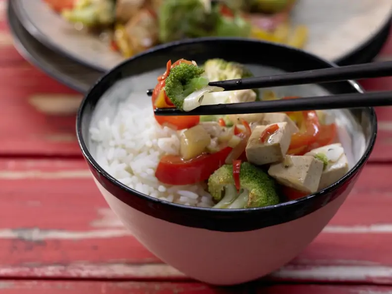 Brokkoli-Tofu-Wok