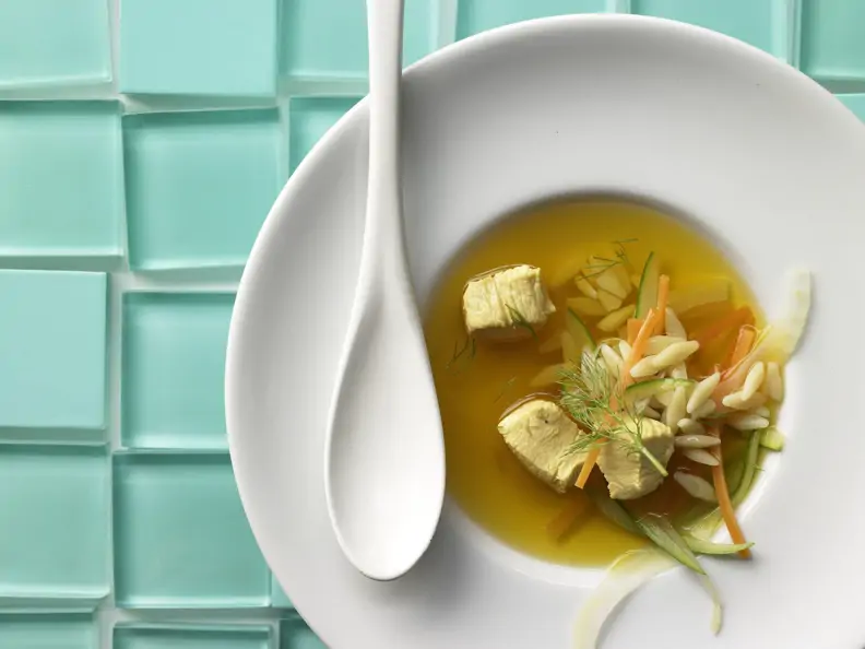 Safran-Gemüse-Suppe