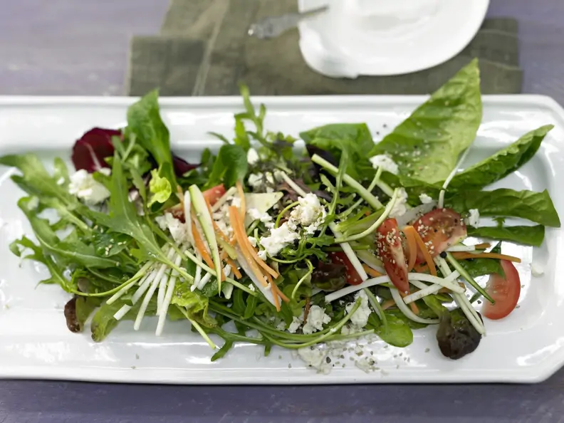 Mischsalat mit Dressing