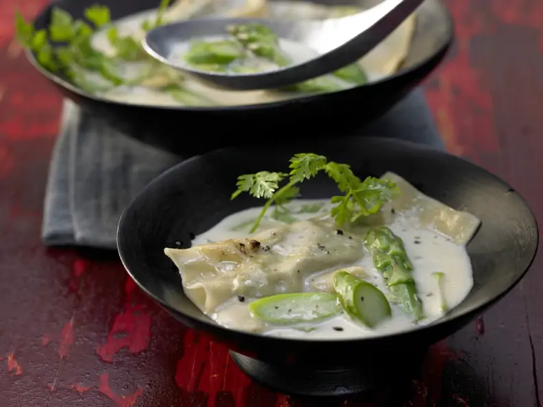 Leichte Kokossuppe