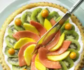 Tropischer Obstkuchen
