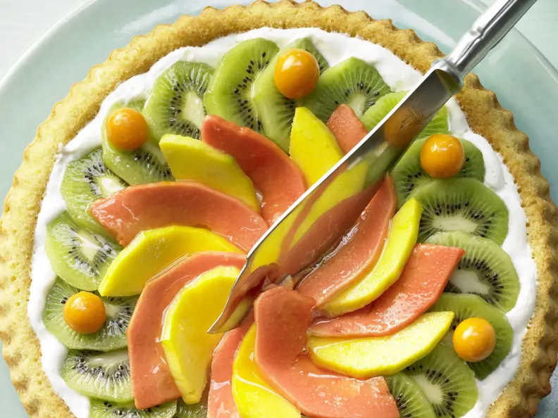 Tropischer Obstkuchen