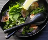 Brunnenkresse-Gurken-Salat