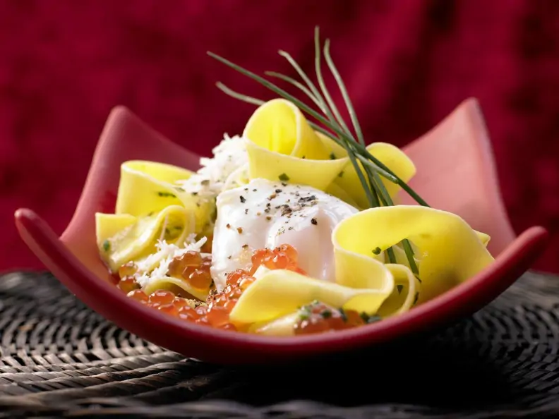 Pasta mit pochiertem Ei