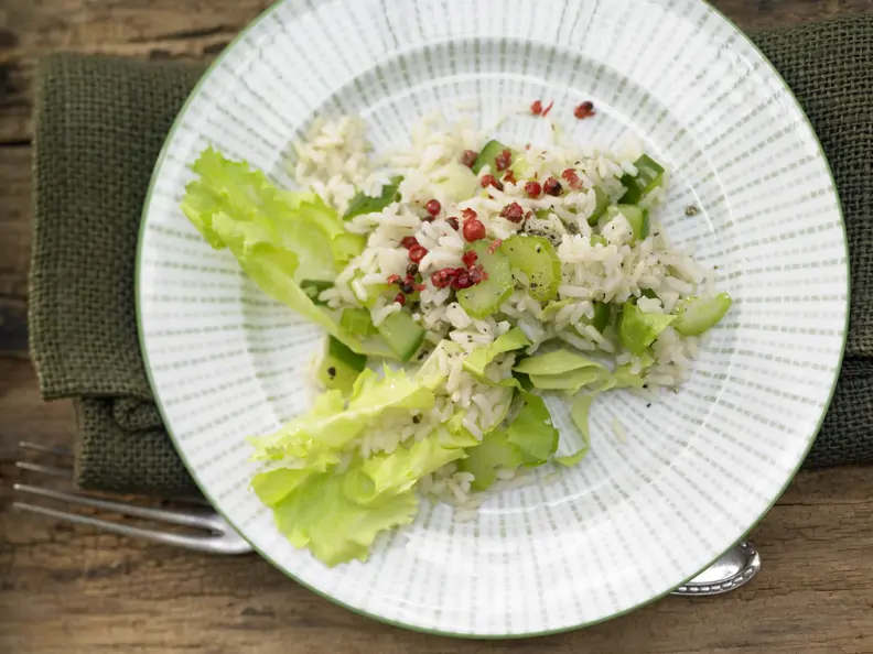 Grüner Gemüse-Reis-Topf