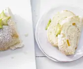 Mango-Papaya-Biskuitrolle