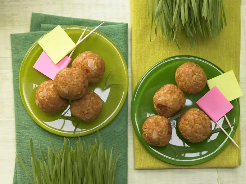Geflügel-Bulgur-Bällchen Kicker