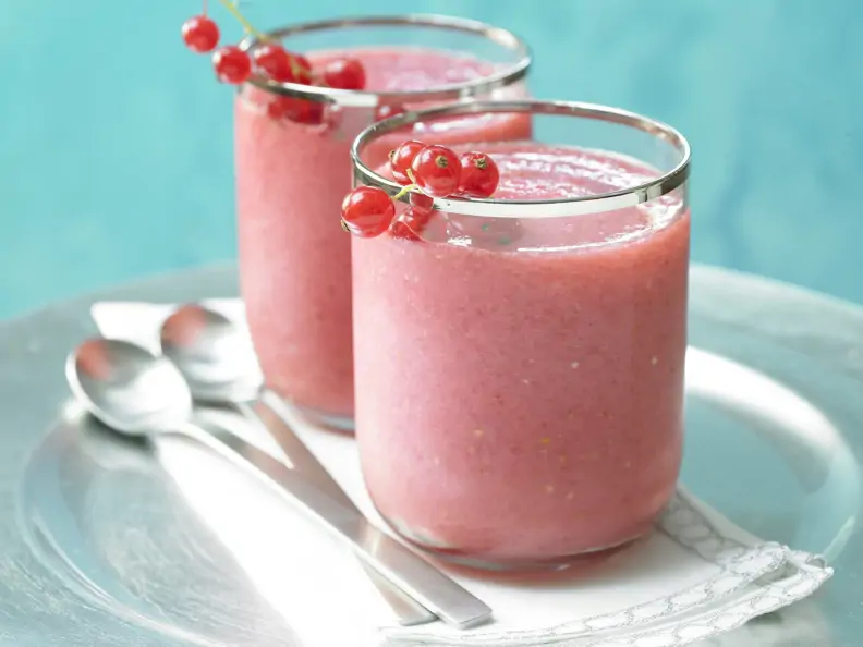 Bananen-Beeren-Smoothie