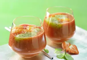 Erdbeer-Papaya-Drink