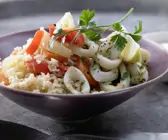 Risotto mit Tintenfischringen