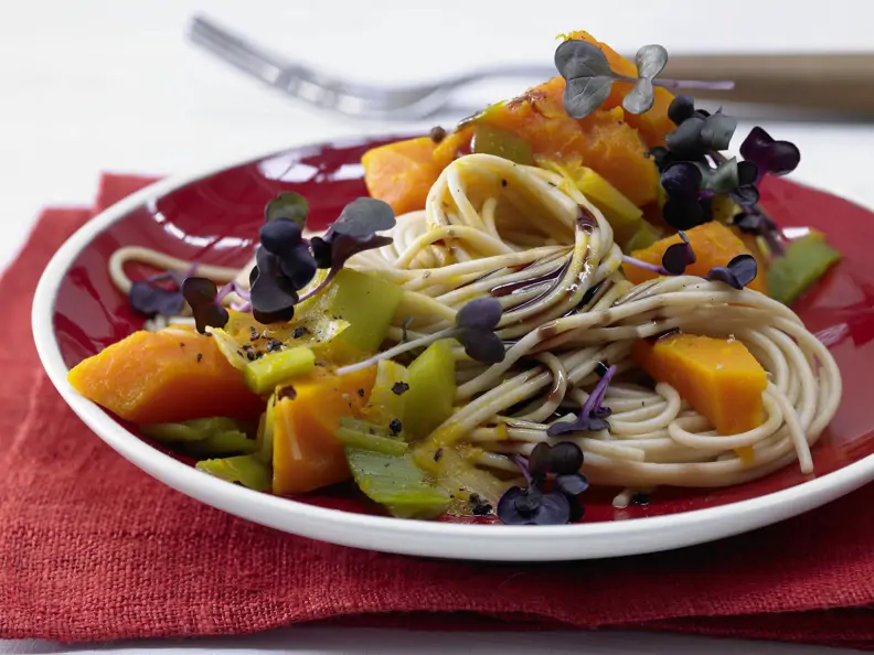 Vollkorn-Spaghetti mit Kürbissauce