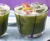 Grüner Nektarinen-Drink