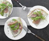 Flammkuchen mit Rucola