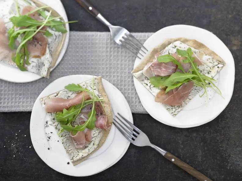 Flammkuchen mit Rucola