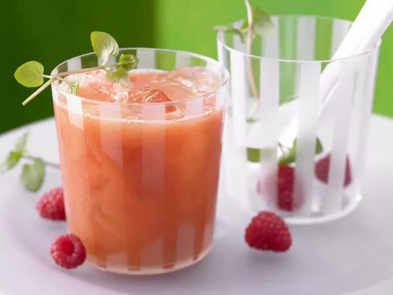 Mango-Himbeer-Cocktail