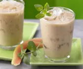 Papaya-Maracuja-Smoothie