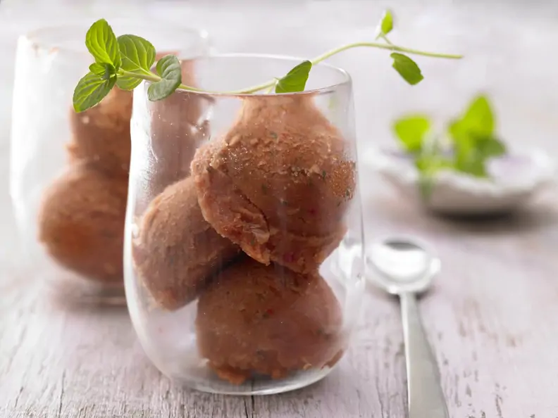 Tomaten-Chili-Sorbet
