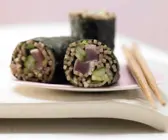 Thunfisch-Maki-Rollen