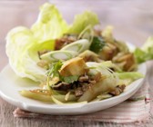 Gebratenes Tofu-Pilz-Gemüse