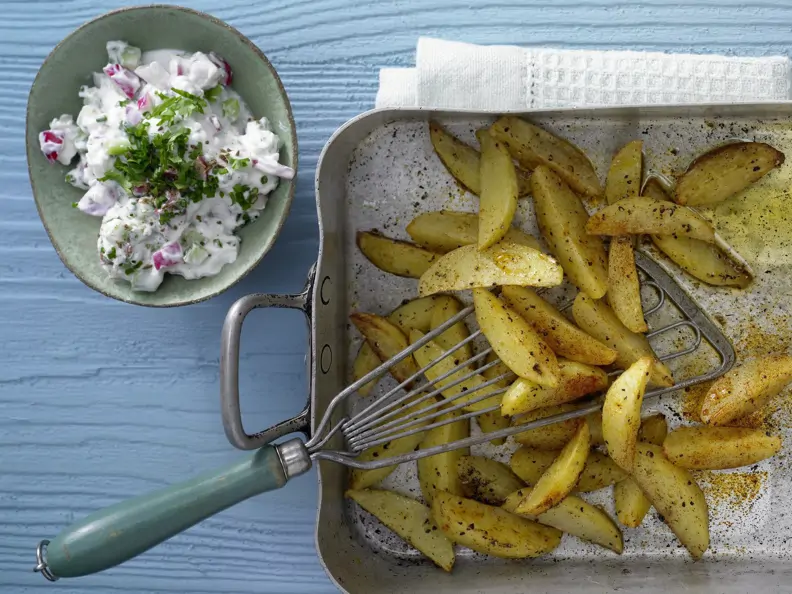 Gebackene Kartoffelspalten