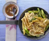 Tofu-Nudelpfanne