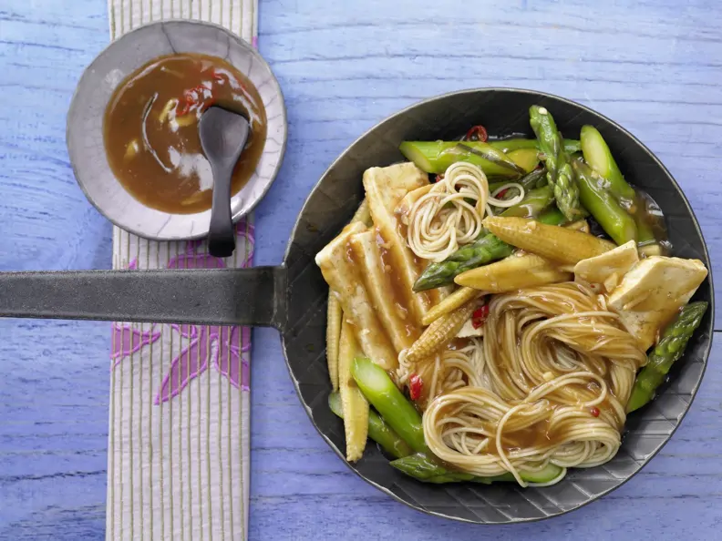 Tofu-Nudelpfanne