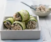 Thunfisch-Zucchini-Röllchen