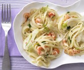 Scharfe Krebsfleisch-Pasta
