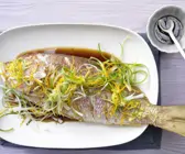 Gedämpfter Red Snapper