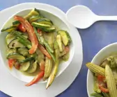 Gelbes Gemüse-Curry